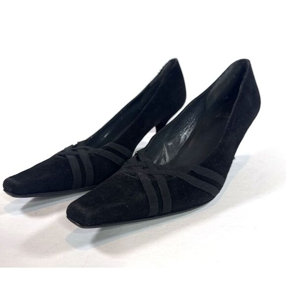 Stuart Weitzman Black Suede Low Heel Pumps Stretch Limo Style Made in Spain 7.5M - Picture 2 of 10